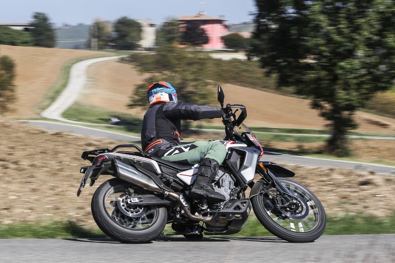 Moto Morini Alltrhike 450: la moto giusta al momento giusto +VIDEO+
